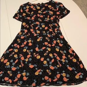 Juniors casual dress